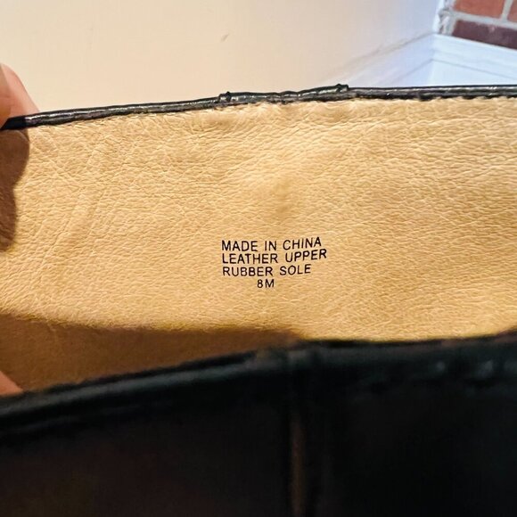 MICHAEL KORS BLACK LEATHER KNEE HIGH BOOTS WITH BUCKLE & RIVETS SZ 8 M - Picture 11 of 16